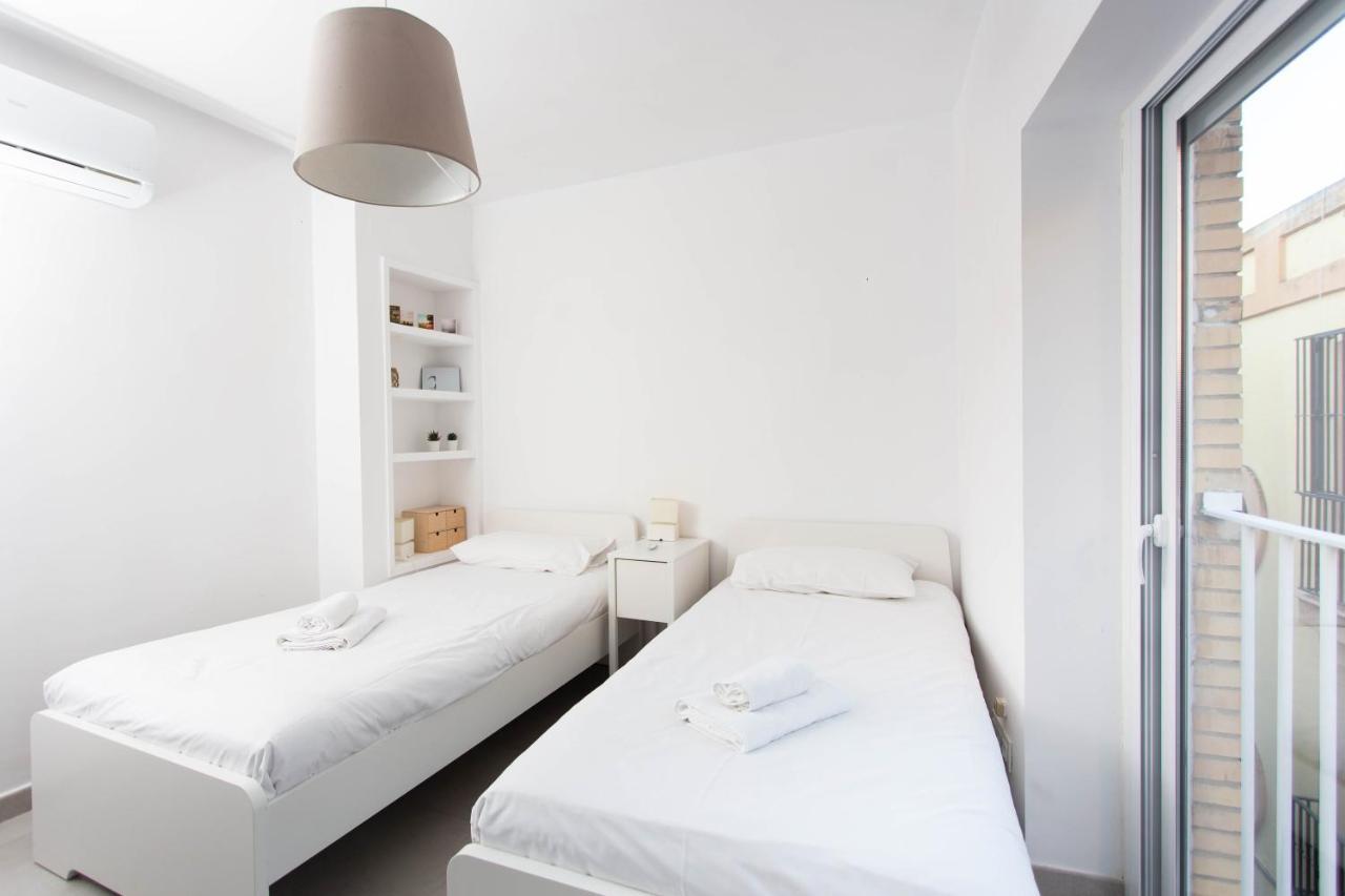 Duplex Penthouse With Terrace By Thegoodtourist Sevilha Exterior foto
